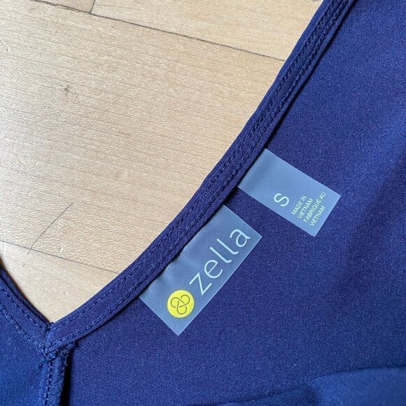 ZELLA Navy Blue "Refined" V-Back Tank Top Small - Picture 7 of 8